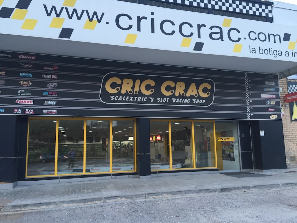 Cric Crac front shop